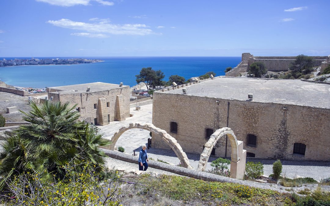 National Geographic elige el Castillo de Santa Bárbara para su ruta por fortalezas de leyenda