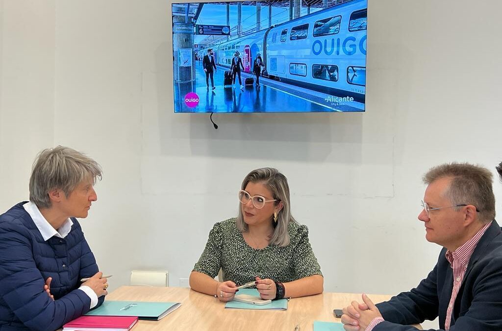 Alicante apuesta por la conectividad ferroviaria de tarifa reducida para potenciar el turismo