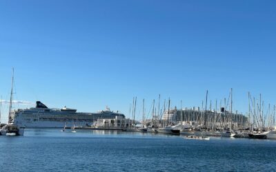 Alicante acoge en una doble escala a los primeros 8.000 cruceristas de los 13.000 que llegarán esta semana